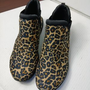 Ryka Black and Leopard Print Ankle Booties Size 10W